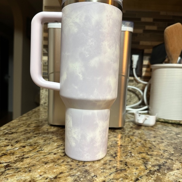 Stanley tumbler 40 OZ Cloud theme Limited edition ! - Picture 6 of 9